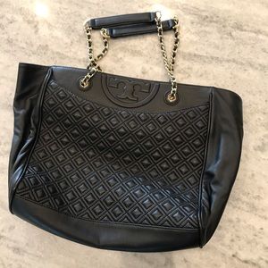 Tory Burch Quilted Tote Bag Like New Black